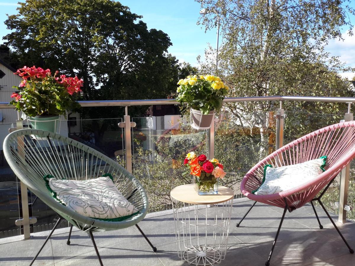 Villa Florance Apartments With Terraces & Parking Ventspils Exterior foto